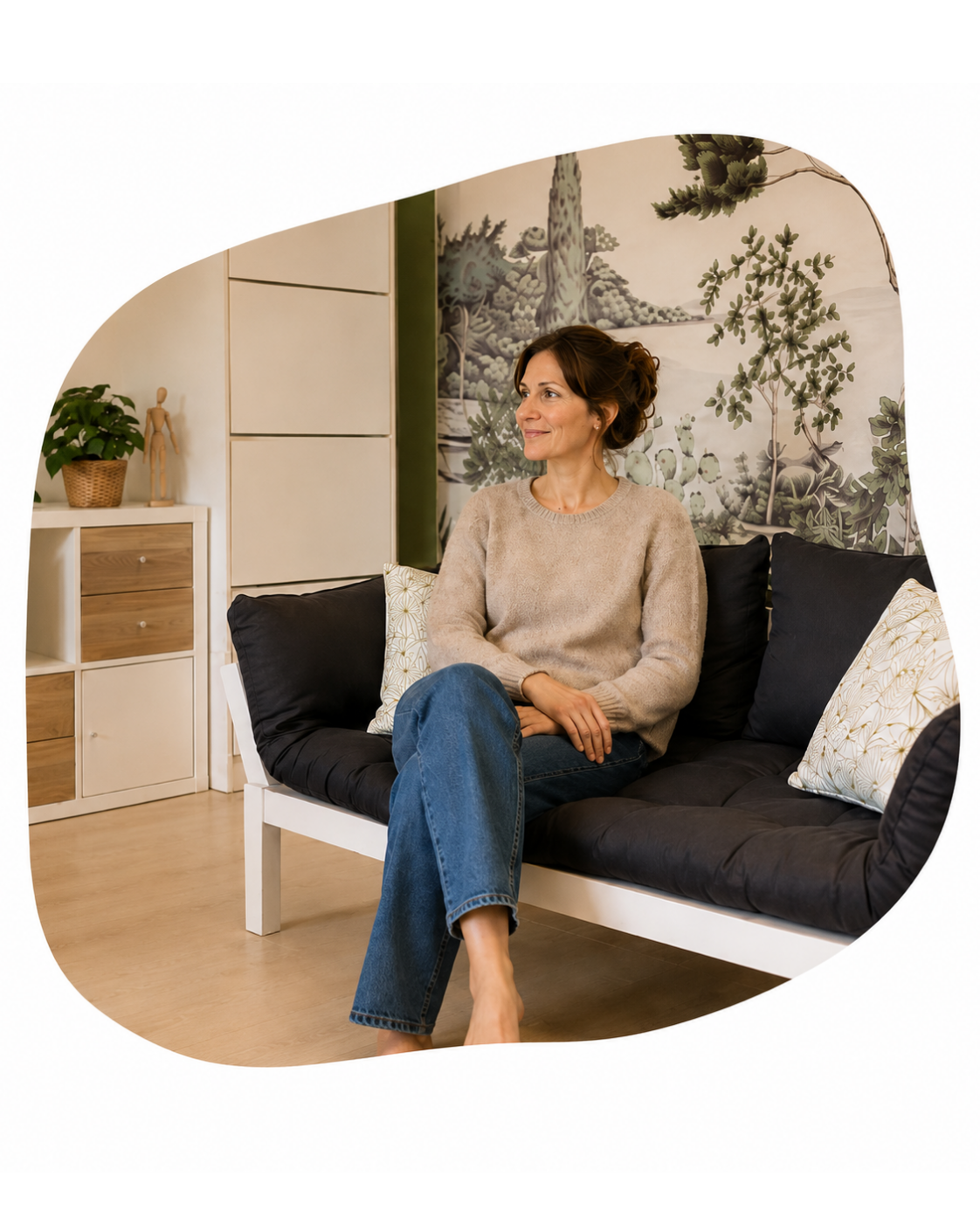 Femme assise dans le cabinet lors d’un accompagnement du sommeil